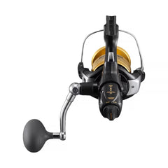 SHIMANO BAITRUNNER D propulsion line management close-up reveals clean line lay.