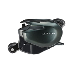 SHIMANO CURADO 200M in-hand view demonstrates compact low-profile design for comfortable grip