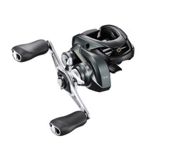 Shimano Curado MGL 150 spool close-up highlighting MagnumLite for longer casts