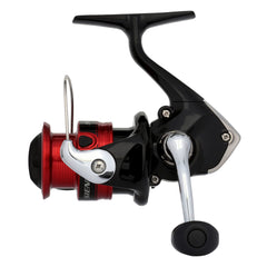 Shimano Sienna FG reel showing propulsion spool lip for longer casts and fewer tangles.