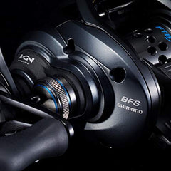 Shimano SLX BFS 2021 Left - aluminum spool close-up