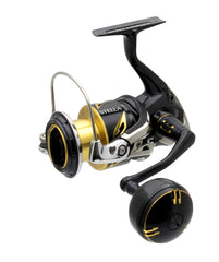 SHIMANO Stella SW C 5000HG-C IPX8 waterproof body protects against splashes.