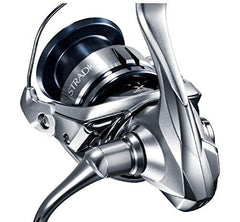 Shimano Stradic FL C5000XG handle assembly showing ergonomic grip for long sessions