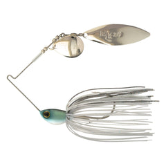 SHIMANO SWAGY Strong TW spinnerbait close-up skirt detail enhances lure appeal.