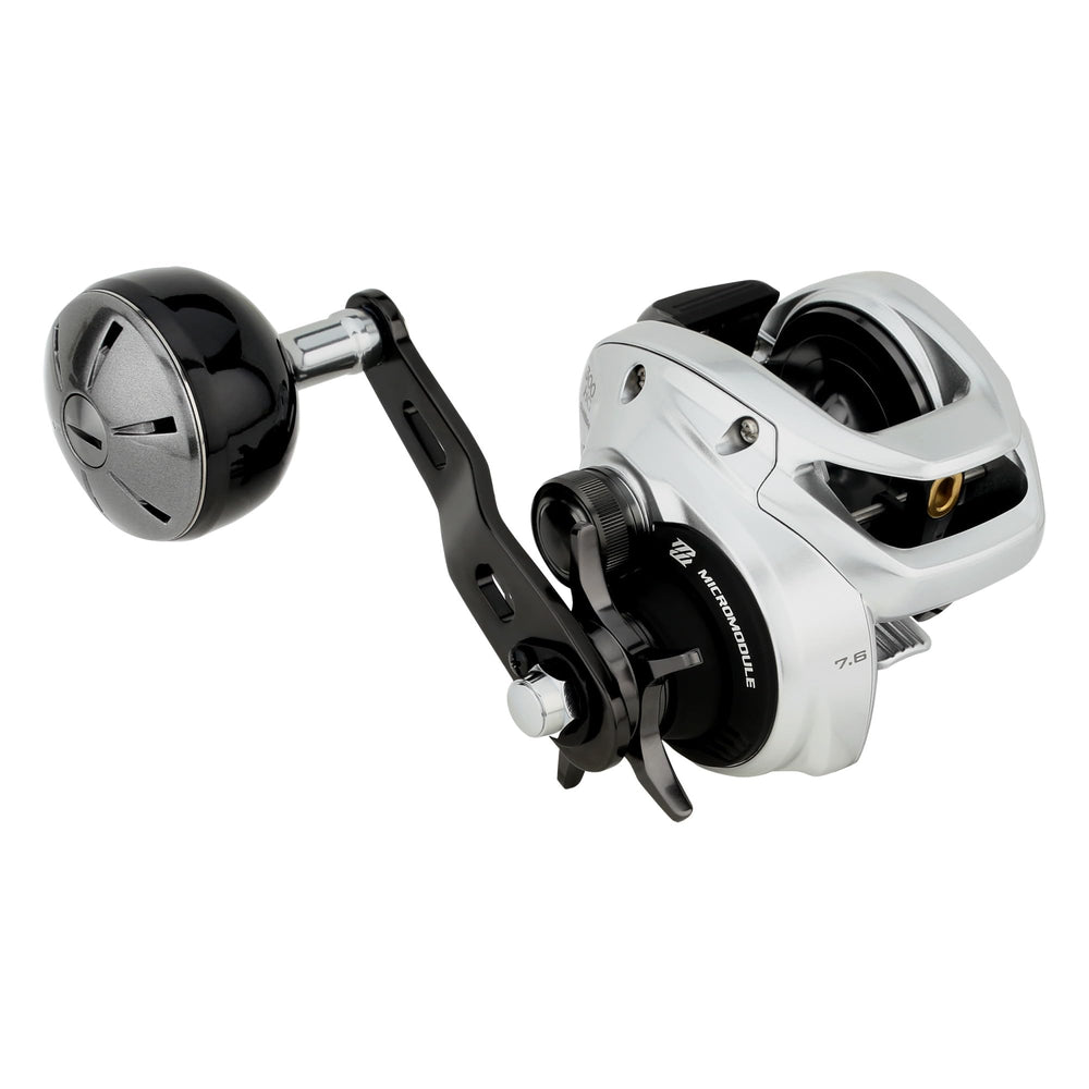 SHIMANO Tranx 300 B front spool view highlighting smooth casting potential