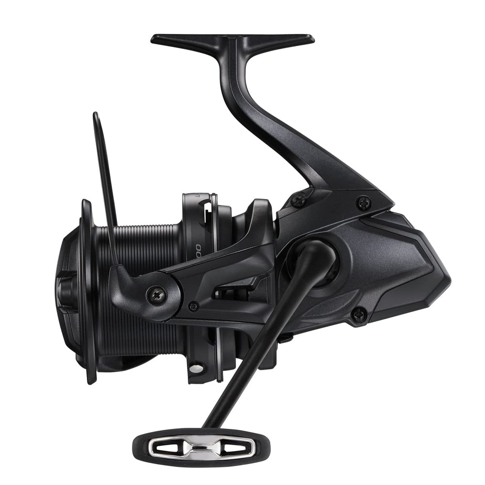 SHIMANO Ultegra 14000XTE reel front view shows slim CI4+ body for light handling.