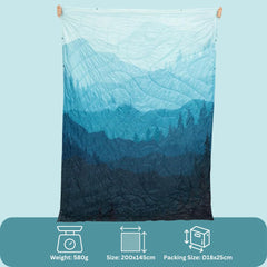 Sitpack Thermal Blanket soft insulation delivers cozy warmth without bulk.