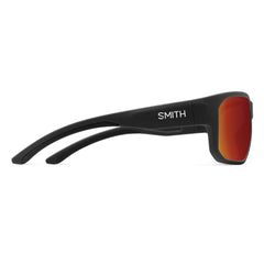 Smith Arvo wraparound fit with megol temples for secure, non-slip wear during activity.