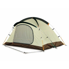 Snow Peak Amenity Dome S 2P ample ventilation keeps the interior comfortable.