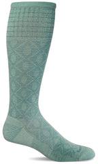 Sockwell Etched sock front view with moderate compression for daily comfort.