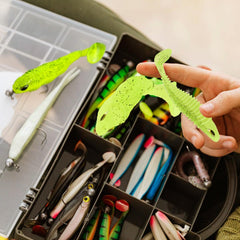 Top and bottom hook slots on soft plastic lure for easy rigging