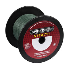 Close-up of Dyneema microfiber in SpiderWire Stealth Braid highlighting strength and thin diameter.