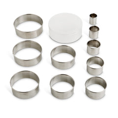 Stainless steel durability with crisp edges for clean cookie and fondant shapes.