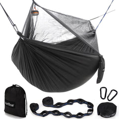 Sunyear hammock netting setup demonstrates quick, tool-free installation for camping trips