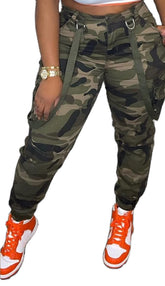 Symina women's camo cargo pants front view with pockets and slim silhouette for everyday wear.