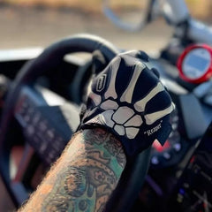 TACLAB Reaper gloves ventilation holes enable improved airflow for all-day wear.