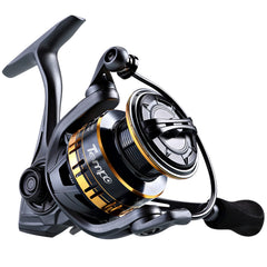 Tempo Sphera Spinning Reel close-up of carbon fiber body