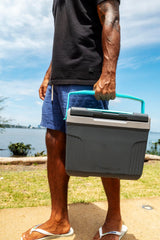 Termolar SUV Box 8L grey smartphone housing on lid keeps essentials within reach.
