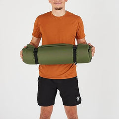 Full length zipper on TETON Junior bag allows versatile use.