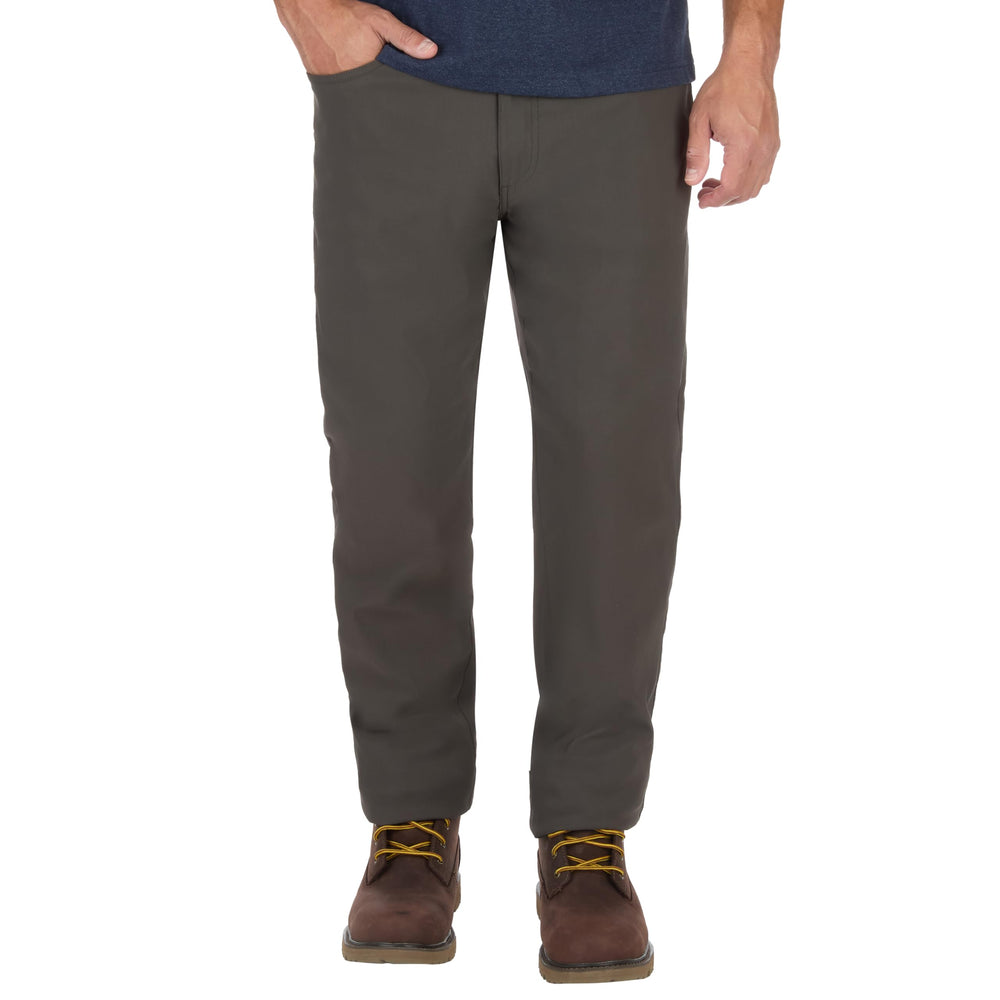 The American Outdoorsman Raven pants demonstrate water resistance for damp conditions.