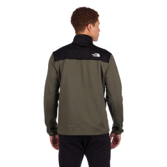The North Face Astro Ridge ¼ Zip on trail offers versatile midlayer warmth.