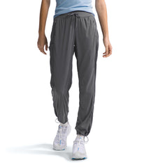 The North Face Aphrodite Motion Pant moisture-wicking fabric keeps you dry during workouts