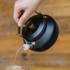 Thous Winds bottom-heat design kettle provides even heating on camp stoves