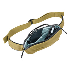 Thule Aion Nutria hip belt attachment adds stability during commutes.