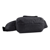 Thule Aion Sling Bag black with metal closure for quick access