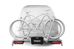 Thule Verse Light shown in vertical position for elevated on-bike visibility.