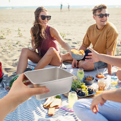 Toddmomy portable dinnerware in stainless steel is reusable and practical for outdoor dining.