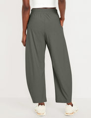 Ugerlov women's barrel ankle pants fabric close-up shows quick-dry breathable material.