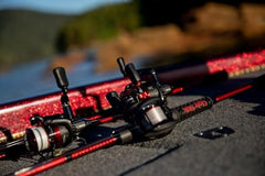 Ugly Stik Carbon Casting Rod length 7'3" provides longer reach and leverage.