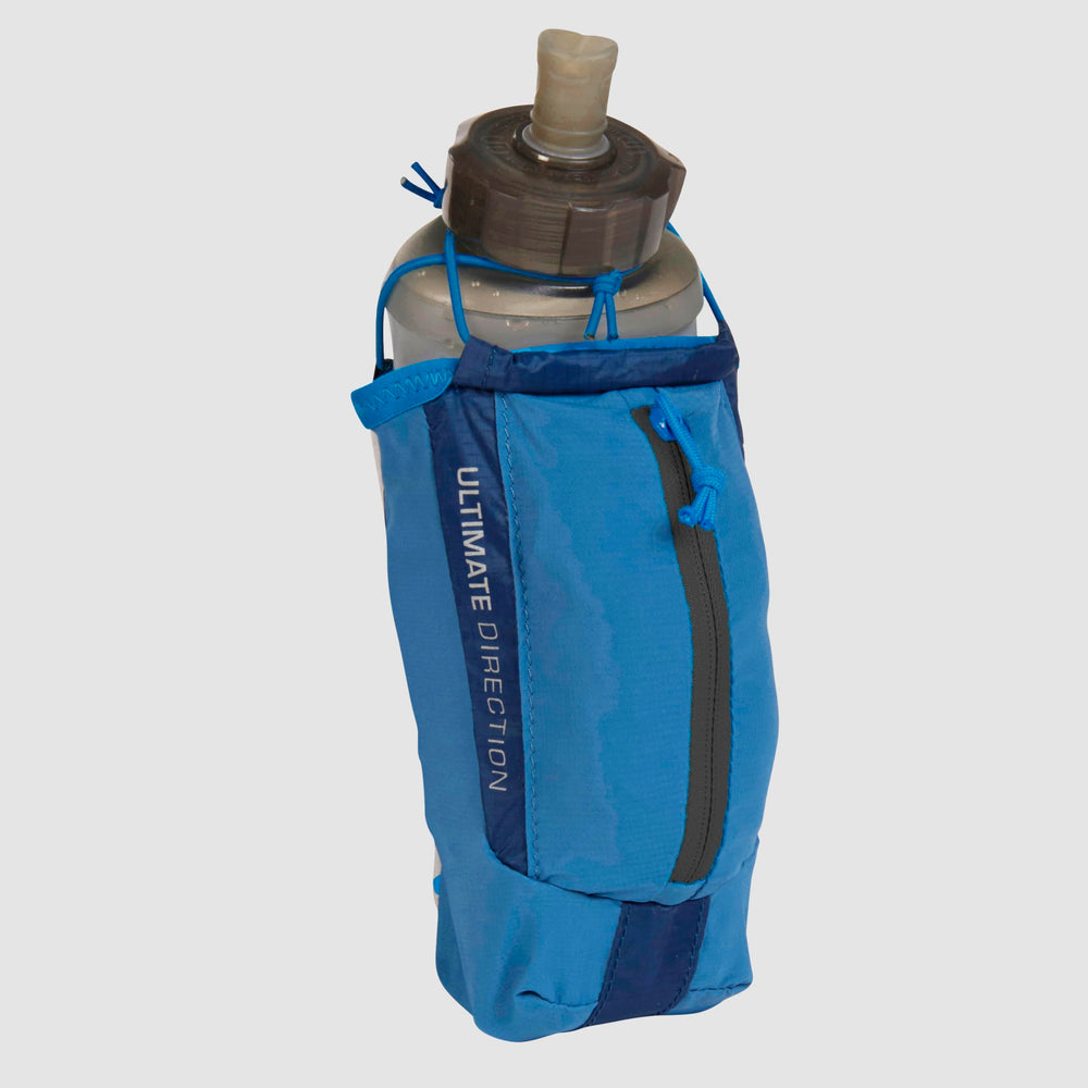 Ultimate Direction Clutch UD Blue front view for hands-free hydration on runs