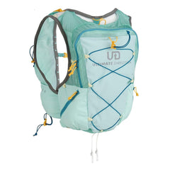 Ultimate Direction Womens Ultra Vesta 6.0 back panel with breathable air mesh for dry comfort.