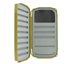 Magnetic Fly Dock and Fly Trap storage inside Weekender Olive