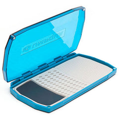 Umpqua UPG LT fly box large midge blue close-up with magnetic lid for quick access