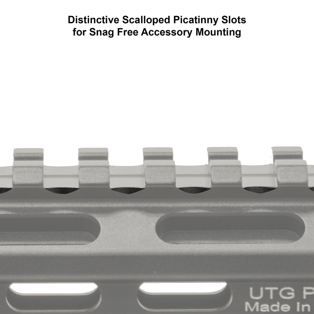 Snag-free scalloped Picatinny slots design