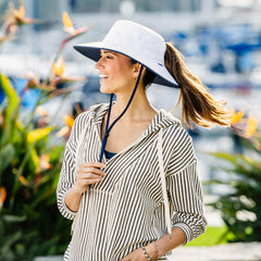 Wallaroo Sanitas Sun Hat White/Navy - side view