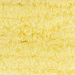 Wapsi Mop Chenille Cream yarn, detailed shot, ideal for durable Mop Fly components.