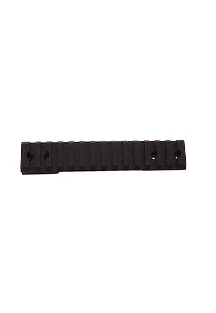 WARNE 7650-20MOA rail on Howa/Vanguard SA for stable optic mounting.