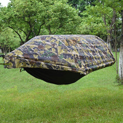 WintMing Hammock rain fly cover keeps you dry in light rain