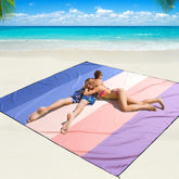 WIWIGO beach blanket sandproof waterproof in action keeps sand out and belongings dry.