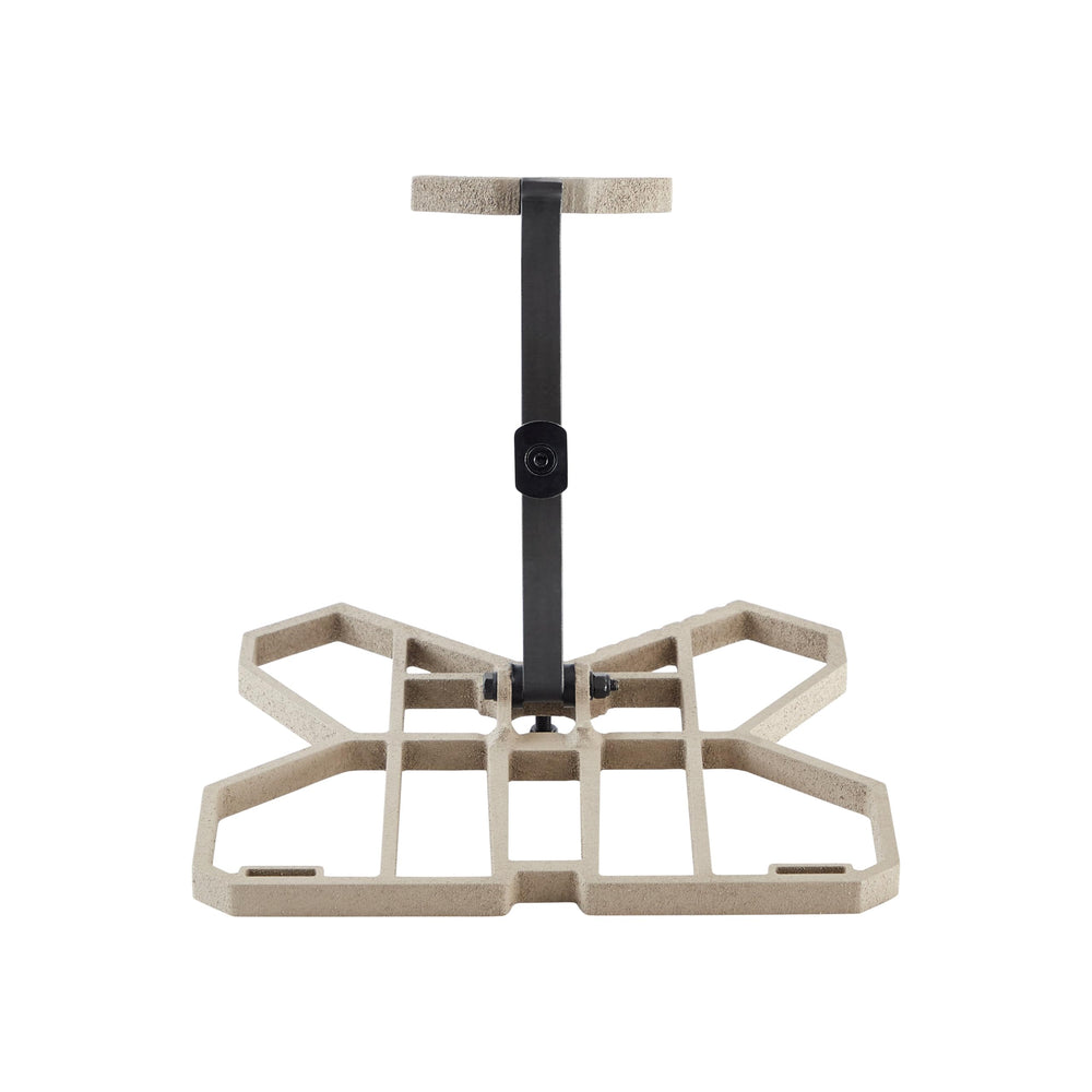 XOP Invader platform with 12x11 surface offering stable footing on trees.