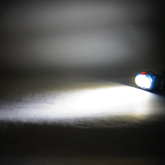 Yalumi Spark Pro long-range spot beam highlights distant targets up to 90 meters.