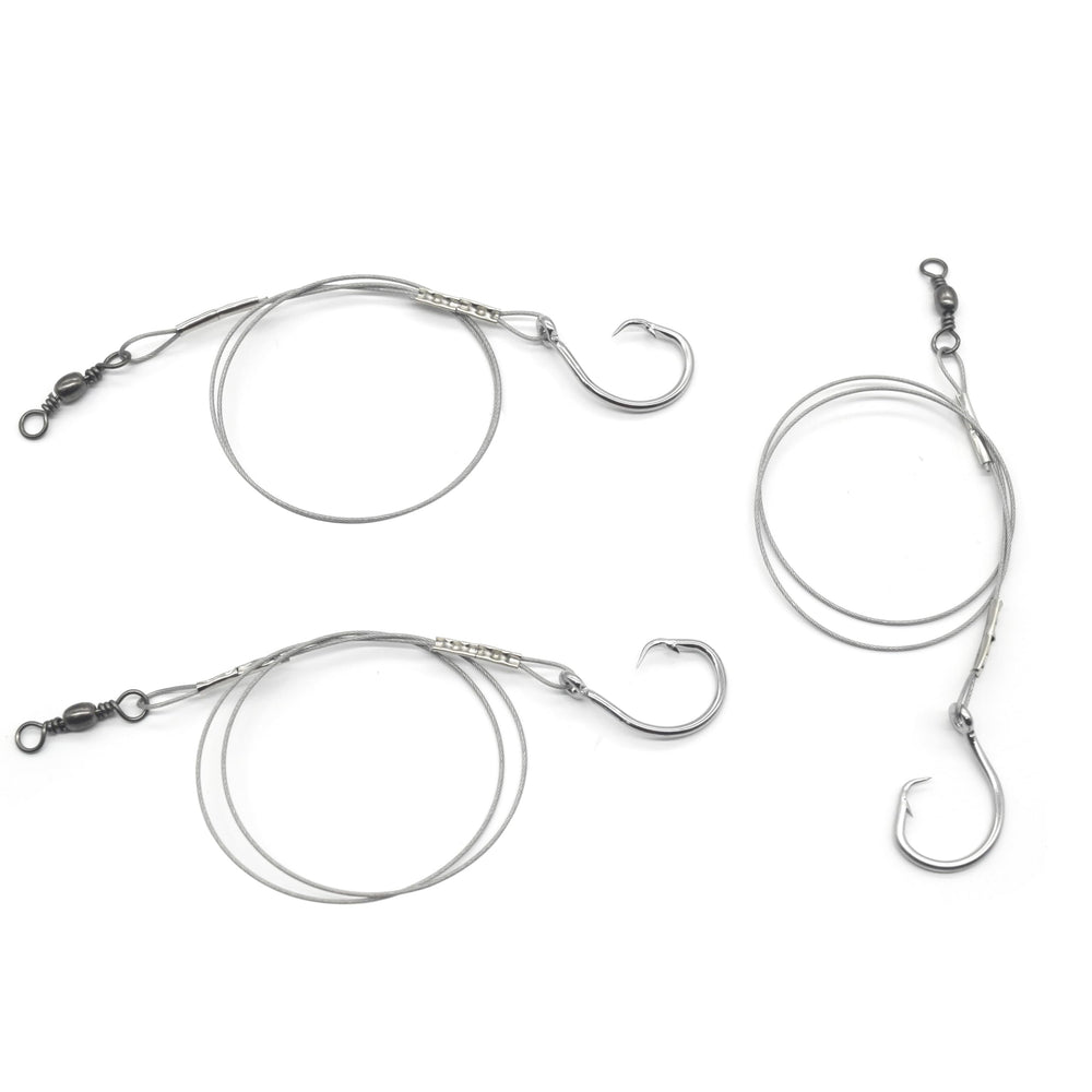 11/0 circle hook shark surf rig with 20.5 inch 49-strand steel leader 120 lb