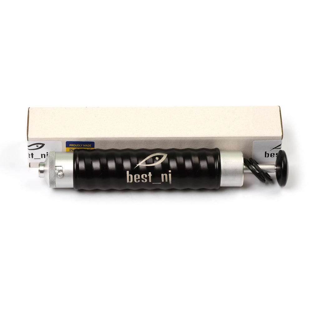 Ergonomic plastic handle on aluminum injector