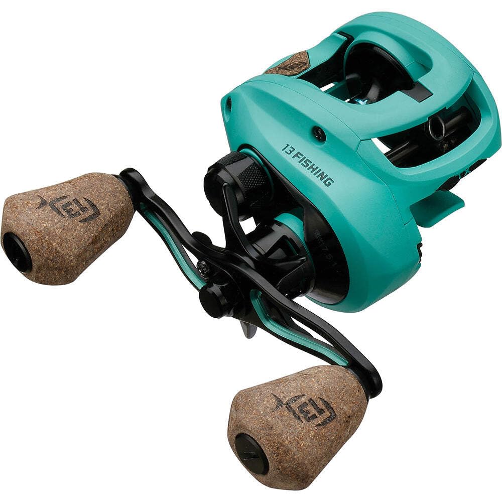 13 FISHING Concept TX2 baitcast reel front view highlights rugged saltwater-ready frame.