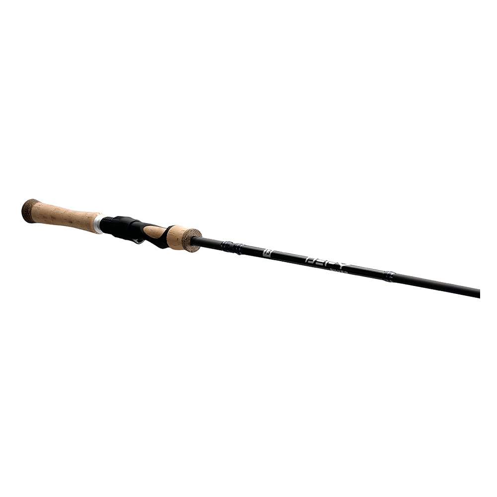 13 FISHING Defy Silver 6'6" L rod handle grip for balanced all-day comfort.