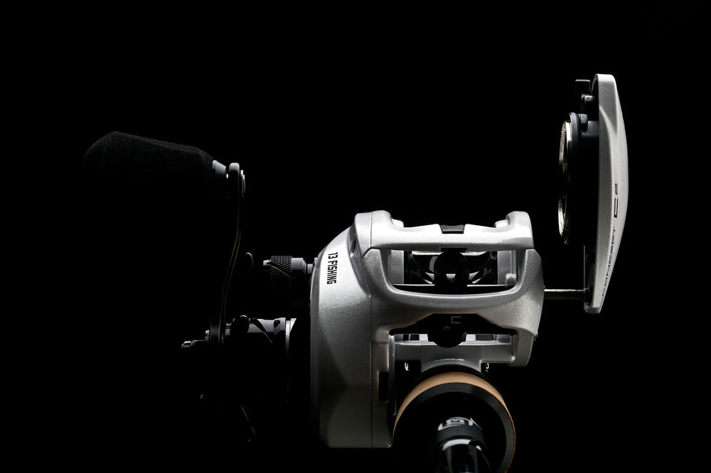 13 FISHING Concept C2 Bulldog drag system provides strong yet controllable resistance.